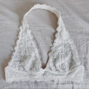 GALLOON HALTER IVORY LACE BRALETTE